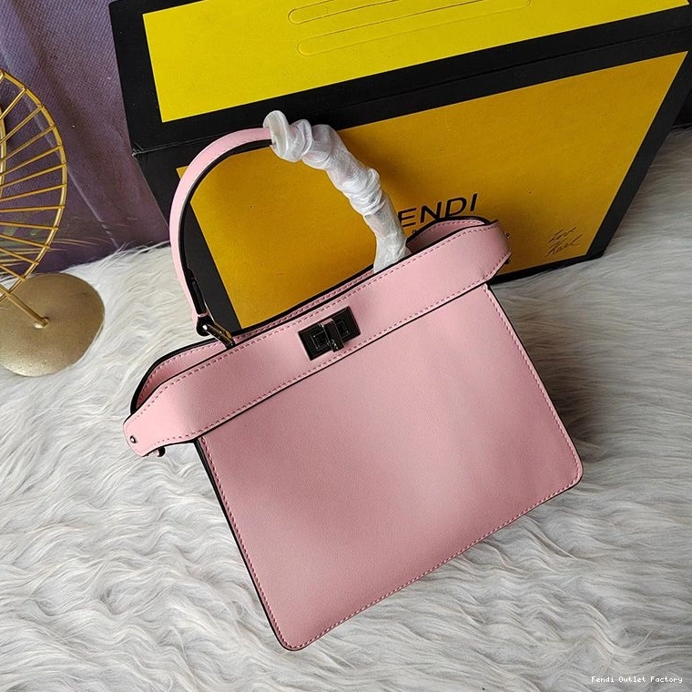 Vintage HOT Petite Pink Bag Leather In Fendi Peekaboo ISeeU Nappa 0723